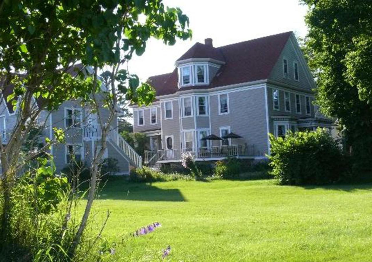 Beach Street Inn Saint Martins エクステリア 写真